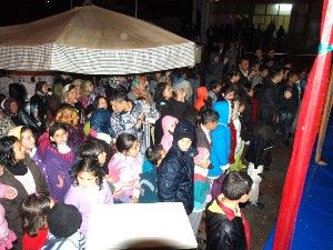 Kutlu Doğum sevinci yağmur altında paylaşıldı