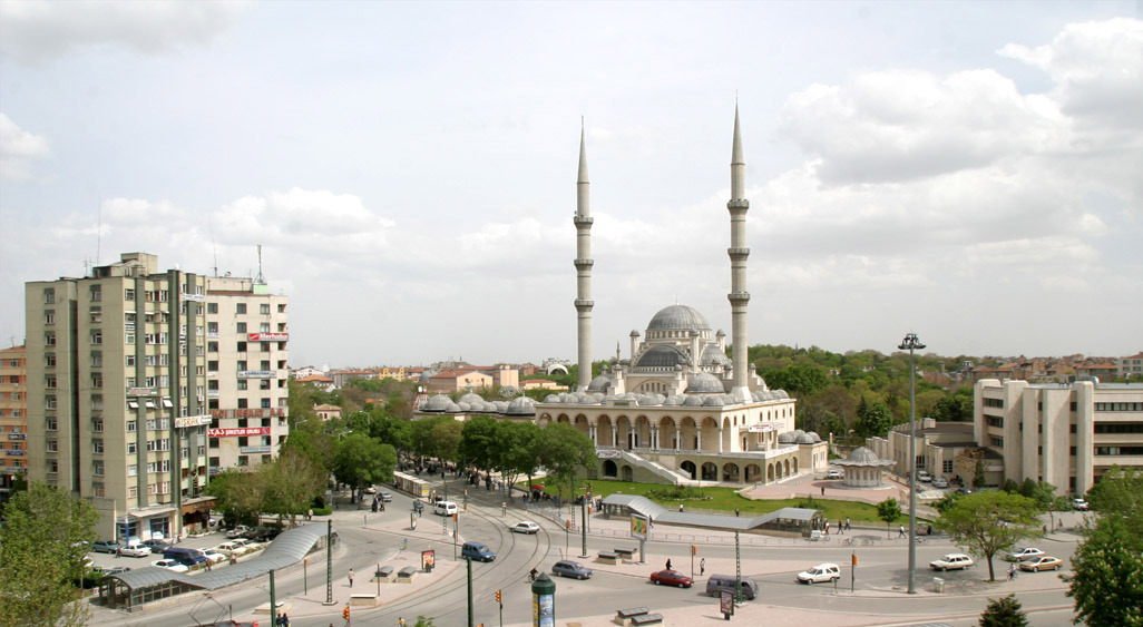 YOLLAR 15 GÜN KAPALI!