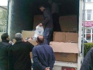 Deniz Feneri'nden 500 kişiye yardım