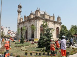 Aziziye Camii'nin çehresi değişiyor