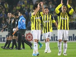 Süper Lig zirvesinde puan puana mücadele