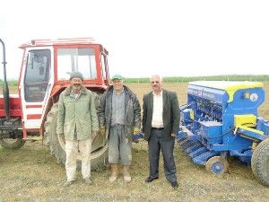 Şimdi de anıza nohut ekiliyor