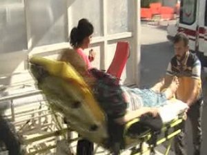 Suriye Uyruklu Adam Eşini Bıçakladı