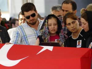 Şehidimiz için İstanbul Emniyetinde Tören