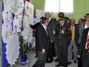 El emeği göz nuru ürünlerini sergiliyorlar