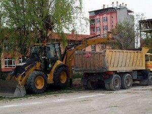 Karapınar'a yeni Cumhuriyet Meydanı