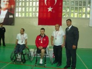 SİYden badminton başarısı