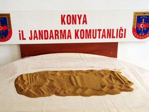 Toz altın satarken yakalandılar