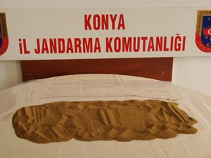 Toz altın satarken yakalandılar