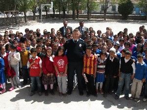 Karapınarda öğrencilere trafik eğitimi verildi