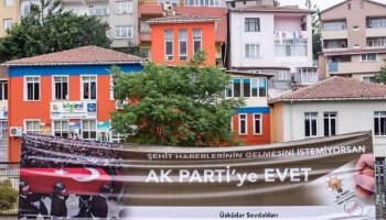 AKP'lilerden skandal pankart