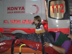 Kocasıyla Tartışıp Kendini Bıçakladı