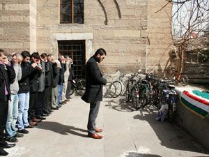 Çeçen komutana gıyabi cenaze namazı