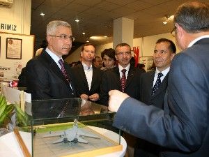 12. ve son sergisini hava kuvvetleri için açtı
