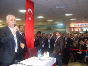 Nihat Hatipoğlu Makro Markette