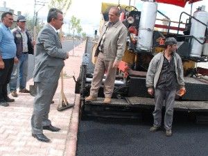 Beyşehir'de asvalt sezonu açıldı