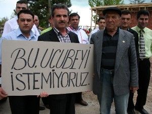 Beyşehir'de, park içindeki tuvalete esnaftan tepki