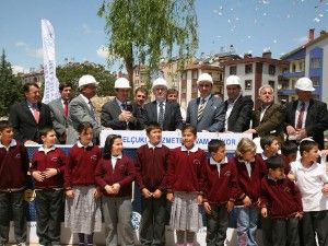 Selçuklu'da Sakarya sosyal tesisinin temeli atıldı