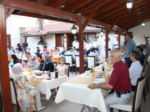 'Zabıta teşkilatı belediyelerin aynasıdır'