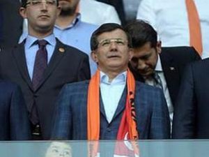 Başbakan Davutoğlu da izledi