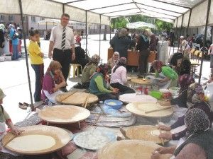 Katırcı kermesi büyük ilgi gördü