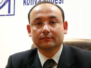 Sultan Fatih gibi idealist olmalıyız
