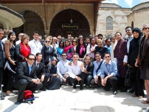 Yabancı genç diplomatlar Mevlana Müzesini gezdi