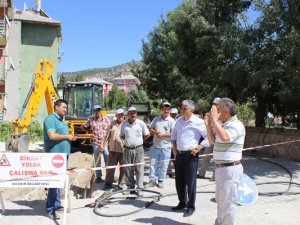 Bozkır'da drenaj hattı çalışmaları sürüyor