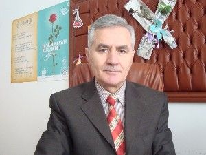 Dini bilgimiz yeterli değil