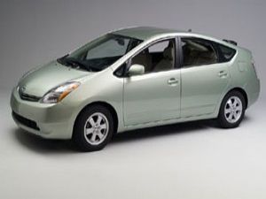 Toyota, 105 bin 784 aracı geri çağırdı