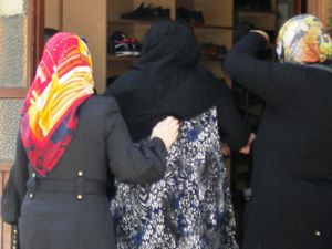 Bayanlar 'cuma' kılacak!