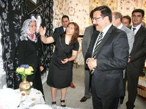 Huğlu ve Üzümlü'de yıl sonu sergisi