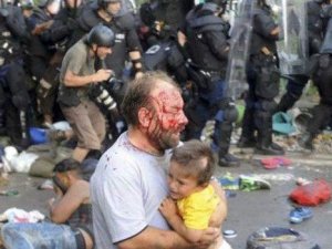 BM: Mültecilere polis müdahalesi şoke edici