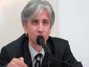 Gazeteci Gültekin Avcı gözaltına alındı