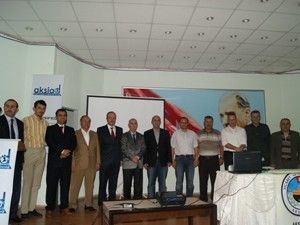 Kurumlar demokrasiyle yapılandırılmalı