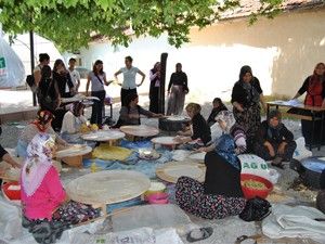 Kuluda okul yararına kermes düzenlendi
