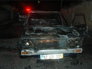 Konya'da çalınmak istenen otomobil yandı
