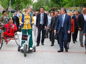 Hacıveyiszade cami önünde inceleme