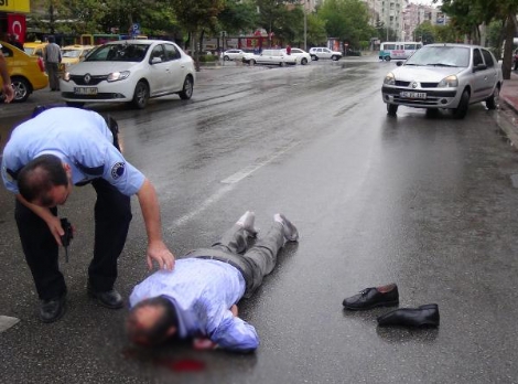 "Ne Olur Beni Kaldırın"