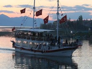 Yağışlar yat turizmini vurdu