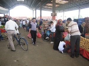 Pazarcı esnafı halinden memnun değil