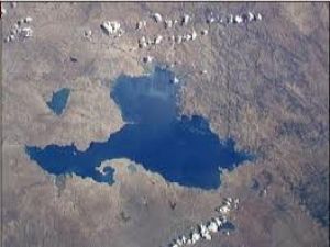 Rekor yağışlar Tuz gölüne nefes aldırdı