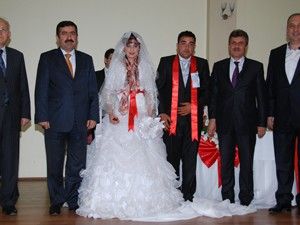 KİMSEV, ilk düğününü gerçekleştirdi