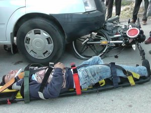 Kulu’da Minibüsle Motosiklet Çarpıştı: 1 Yaralı