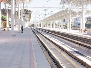 Tren seferleri tekrar başladı