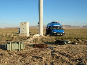 Köyün su şebekesinin trafosunu çaldılar