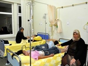 Yalıhüyük'te gıda zehirlenmesi