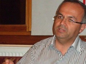Kur-an'a, namaza ve İslama sarılmalıyız