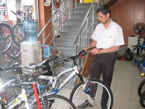 Sağlık ve çevre için bisiklet kullanın