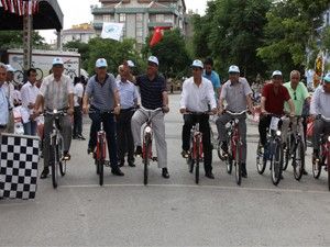 Bisiklet yarışına yoğun ilgi